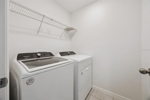 Adosado en venta en Orlando, Florida, 3 dormitorios, 144.83 m2 № 2092477 - foto 16