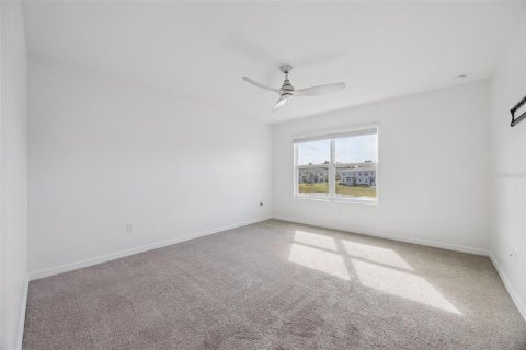 Adosado en venta en Orlando, Florida, 3 dormitorios, 144.83 m2 № 2092477 - foto 9