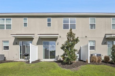 Adosado en venta en Orlando, Florida, 3 dormitorios, 144.83 m2 № 2092477 - foto 17