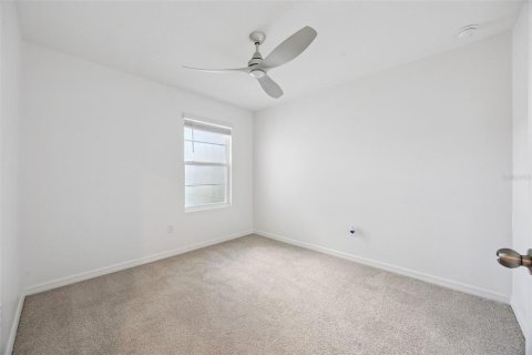 Adosado en venta en Orlando, Florida, 3 dormitorios, 144.83 m2 № 2092477 - foto 10