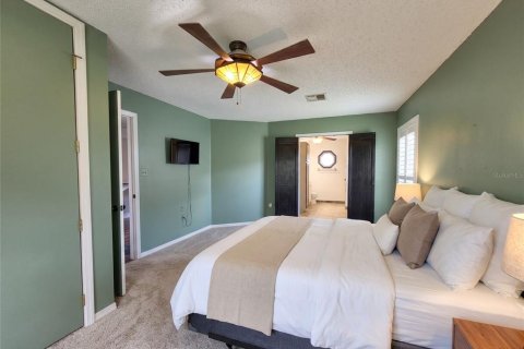 House in Lakeland, Florida 2 bedrooms, 121.33 sq.m. № 2427609 - photo 11