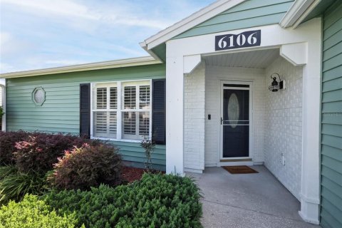 House in Lakeland, Florida 2 bedrooms, 121.33 sq.m. № 2427609 - photo 3
