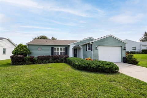 House in Lakeland, Florida 2 bedrooms, 121.33 sq.m. № 2427609 - photo 2