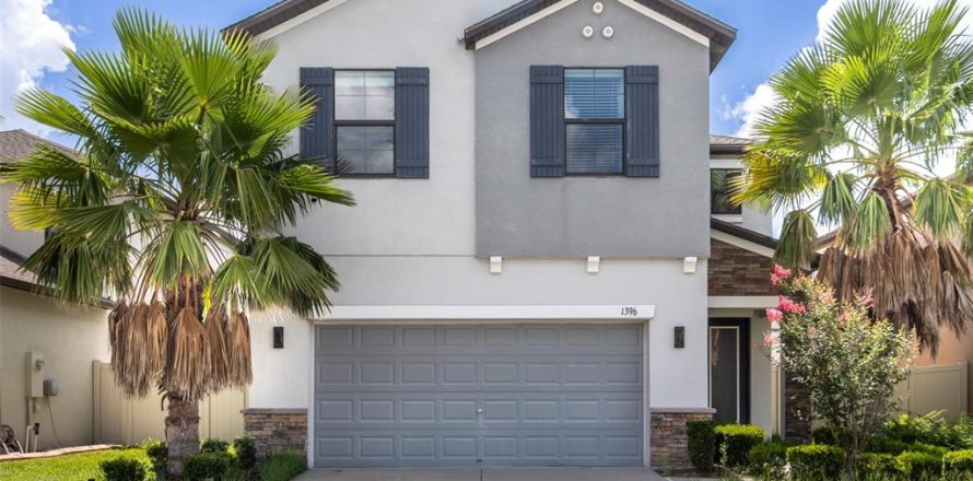 Casa en Wesley Chapel, Florida 3 dormitorios, 175.96 m2 № 1826468