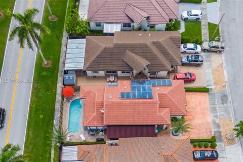 Villa ou maison à vendre à Miami, Floride: 3 chambres, 154.03 m2 № 2053966 - photo 10