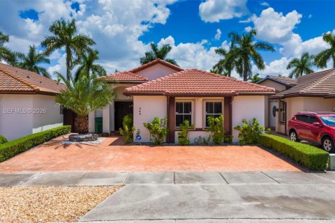 Villa ou maison à vendre à Miami, Floride: 3 chambres, 154.03 m2 № 2053966 - photo 2