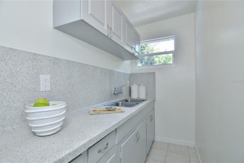 Appartement à louer à Saint Petersburg, Floride: 2 chambres, 55.74 m2 № 2410689 - photo 6