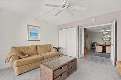 Condominio en alquiler en Treasure Island, Florida, 3 dormitorios, 165.37 m2 № 1554225 - foto 8