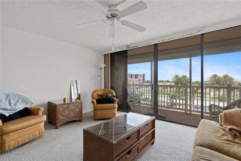 Condominio en alquiler en Treasure Island, Florida, 3 dormitorios, 165.37 m2 № 1554225 - foto 7