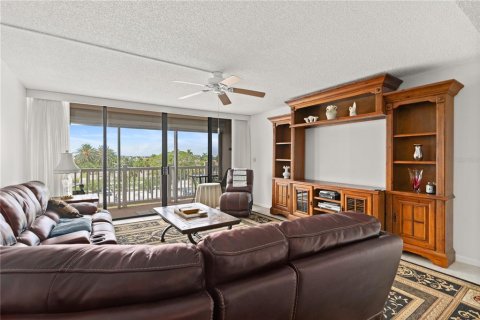 Condominio en alquiler en Treasure Island, Florida, 3 dormitorios, 165.37 m2 № 1554225 - foto 10