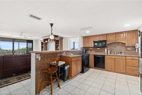 Condominio en alquiler en Treasure Island, Florida, 3 dormitorios, 165.37 m2 № 1554225 - foto 14