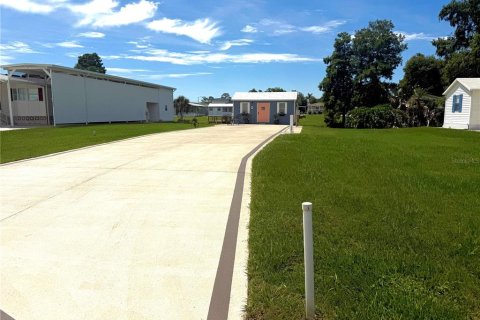 Land in Polk City, Florida № 2094894 - photo 12