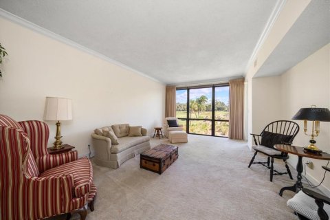 Condo in Belleair, Florida, 2 bedrooms  № 1415963 - photo 13