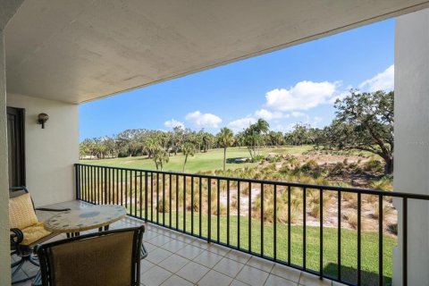 Condo in Belleair, Florida, 2 bedrooms  № 1415963 - photo 30