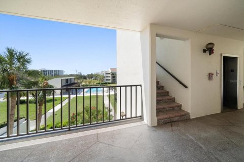Condo in Belleair, Florida, 2 bedrooms  № 1415963 - photo 5