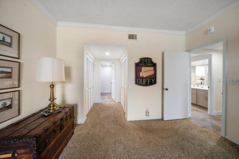 Condo in Belleair, Florida, 2 bedrooms  № 1415963 - photo 18