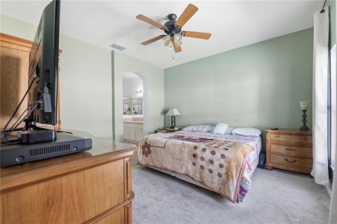 House in Seffner, Florida 3 bedrooms, 176.61 sq.m. № 2195640 - photo 21