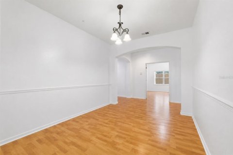 House in Seffner, Florida 3 bedrooms, 176.61 sq.m. № 2195640 - photo 8