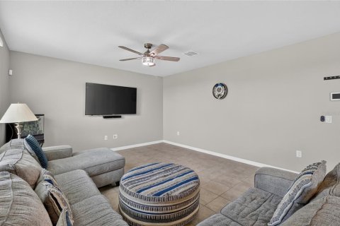 Casa en venta en Haines City, Florida, 4 dormitorios, 219.62 m2 № 2166808 - foto 25
