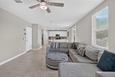 Casa en venta en Haines City, Florida, 4 dormitorios, 219.62 m2 № 2166808 - foto 24