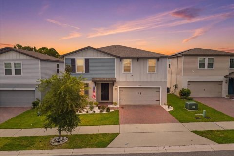 Casa en Haines City, Florida 4 dormitorios, 219.62 m2 № 2166808