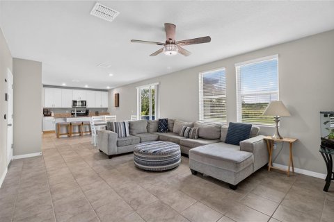 Casa en venta en Haines City, Florida, 4 dormitorios, 219.62 m2 № 2166808 - foto 23