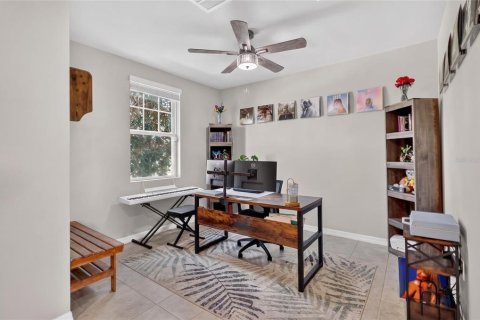 Casa en venta en Haines City, Florida, 4 dormitorios, 219.62 m2 № 2166808 - foto 7