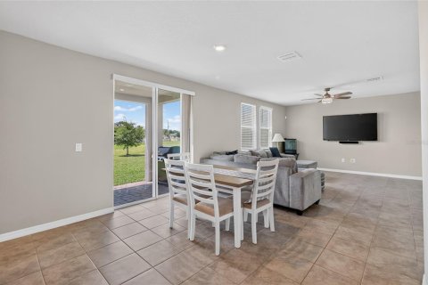 Casa en venta en Haines City, Florida, 4 dormitorios, 219.62 m2 № 2166808 - foto 20