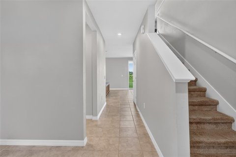 Casa en venta en Haines City, Florida, 4 dormitorios, 219.62 m2 № 2166808 - foto 9