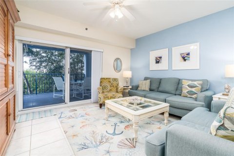Condo in New Smyrna Beach, Florida, 2 bedrooms  № 1827198 - photo 6