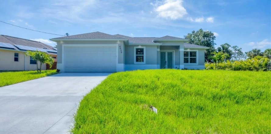 Villa ou maison à North Port, Floride 3 chambres, 164.25 m2 № 1898401