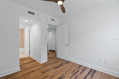 Touwnhouse à vendre à Saint Petersburg, Floride: 2 chambres, 132.29 m2 № 2339827 - photo 18