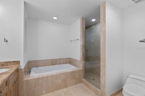 Touwnhouse à vendre à Saint Petersburg, Floride: 2 chambres, 132.29 m2 № 2339827 - photo 14