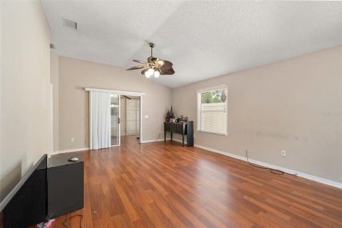 Casa en venta en The Villages, Florida, 2 dormitorios, 111.11 m2 № 1866879 - foto 12
