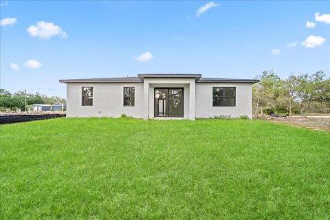 House in Lehigh Acres, Florida 3 bedrooms, 149.2 sq.m. № 2106272 - photo 24