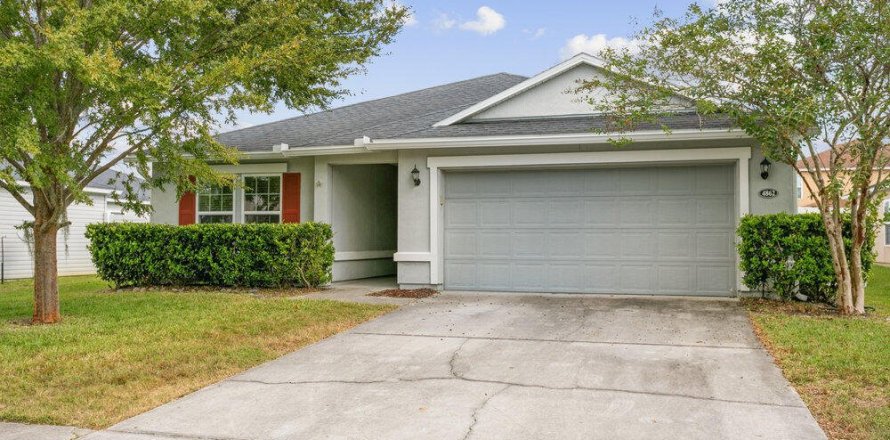 Casa en Middleburg, Florida 4 dormitorios, 153.57 m2 № 802077