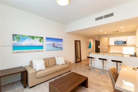 Hotel in Hollywood, Florida 1 bedroom, 56.48 sq.m. № 1862440 - photo 6