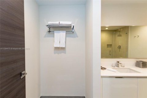 Hotel in Hollywood, Florida 1 bedroom, 56.48 sq.m. № 1862440 - photo 20