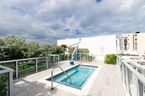 Hotel in Hollywood, Florida 1 bedroom, 56.48 sq.m. № 1862440 - photo 28