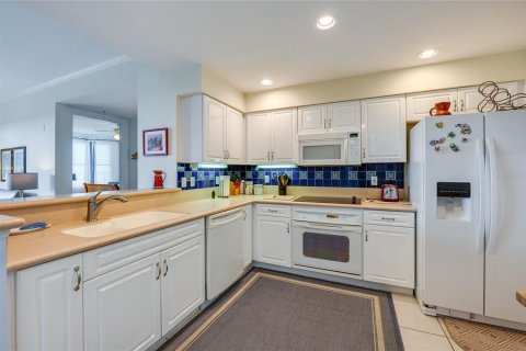 Condo in Ponce Inlet, Florida, 2 bedrooms  № 2308183 - photo 3