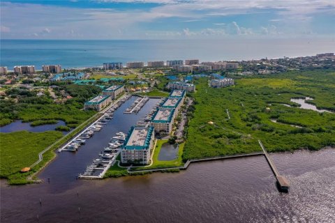 Condo in Ponce Inlet, Florida, 2 bedrooms  № 2308183 - photo 23