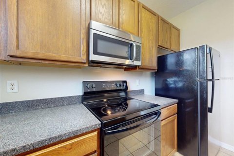 Townhouse in Daytona Beach, Florida 4 bedrooms, 121.7 sq.m. № 1851624 - photo 28