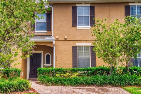 Townhouse in Daytona Beach, Florida 4 bedrooms, 121.7 sq.m. № 1851624 - photo 4