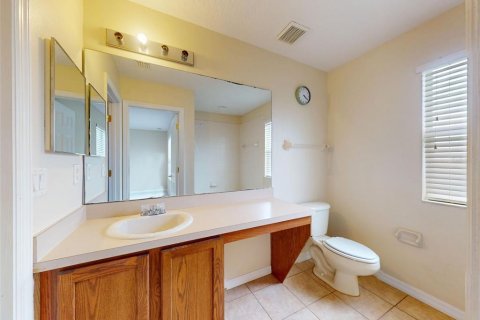 Townhouse in Daytona Beach, Florida 4 bedrooms, 121.7 sq.m. № 1851624 - photo 8