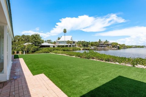 Casa en venta en Palm Harbor, Florida, 4 dormitorios, 255.95 m2 № 1873498 - foto 23