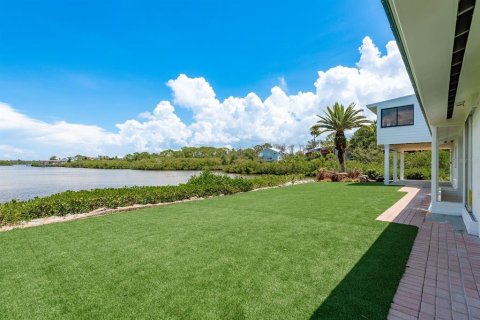Casa en venta en Palm Harbor, Florida, 4 dormitorios, 255.95 m2 № 1873498 - foto 26
