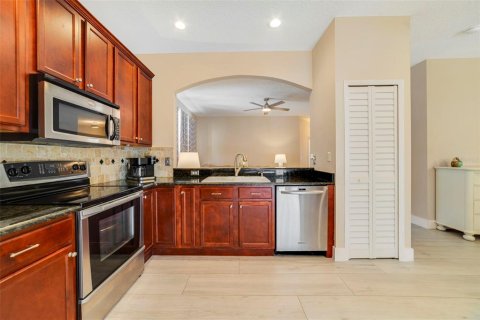 Villa ou maison à vendre à Orlando, Floride: 3 chambres, 163.51 m2 № 1876151 - photo 4