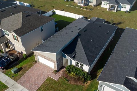 Villa ou maison à vendre à Kissimmee, Floride: 4 chambres, 205.22 m2 № 1513561 - photo 4