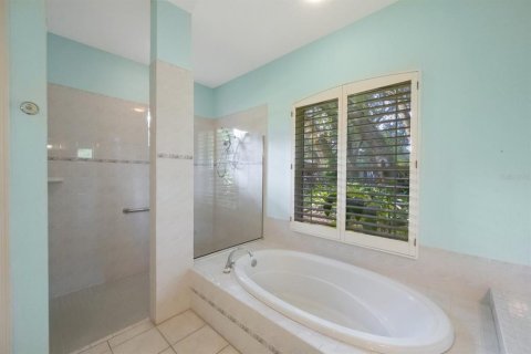 Casa en venta en Tampa, Florida, 4 dormitorios, 350.43 m2 № 1678245 - foto 26