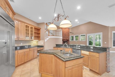 Casa en venta en Tampa, Florida, 4 dormitorios, 350.43 m2 № 1678245 - foto 17